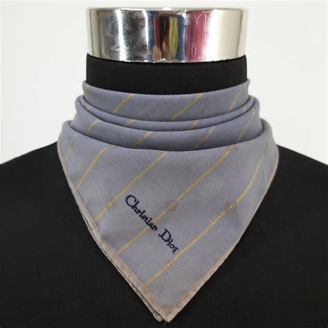 dior neckerchief